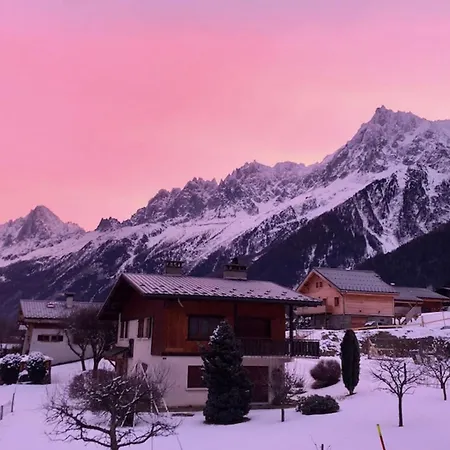 Charming With Garden In Les Houches